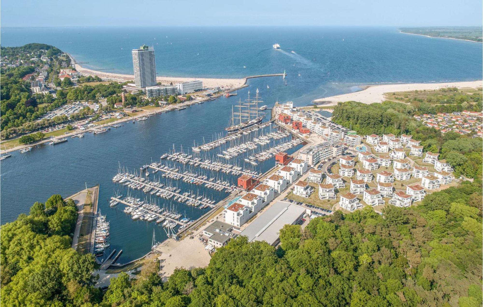 Duenenvilla Penthouse Lübeck Buitenkant foto